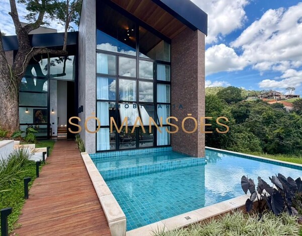 CASA DE 372M² À VENDA NO CONDOMÍNIO BOA VISTA EM BRUMADINHO.