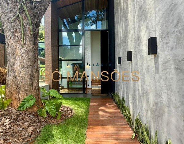 CASA DE 372M² À VENDA NO CONDOMÍNIO BOA VISTA EM BRUMADINHO.