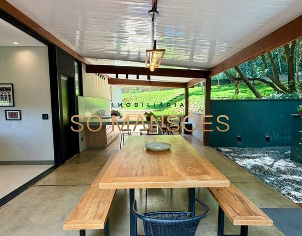 CASA DE 372M² À VENDA NO CONDOMÍNIO BOA VISTA EM BRUMADINHO.