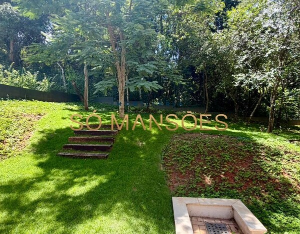 CASA DE 372M² À VENDA NO CONDOMÍNIO BOA VISTA EM BRUMADINHO.