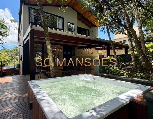 CASA DE 372M² À VENDA NO CONDOMÍNIO BOA VISTA EM BRUMADINHO.