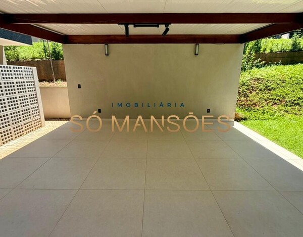 CASA DE 372M² À VENDA NO CONDOMÍNIO BOA VISTA EM BRUMADINHO.