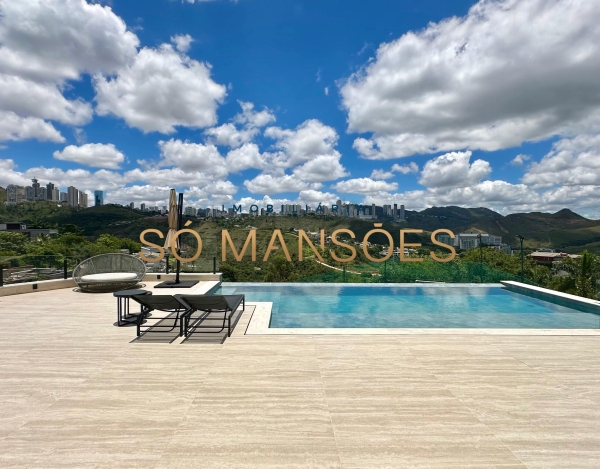 Casa Exclusiva de 420 m² à Venda com 2 Suítes e Espaço Gourmet no Vale dos Cristais, Nova Lima - MG