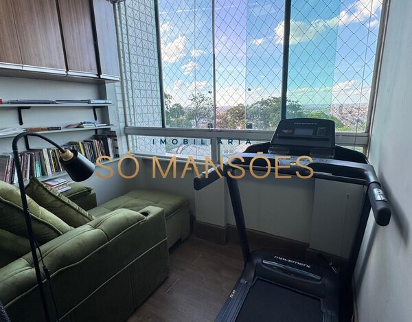 COBERTURA TRIPLEX DE LUXO COM VISTA DEFINITIVA PRÓXIMA AO COLÉGIO BATISTA MINEIRO
