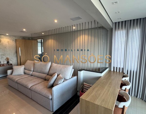 COBERTURA TRIPLEX DE LUXO COM VISTA DEFINITIVA PRÓXIMA AO COLÉGIO BATISTA MINEIRO