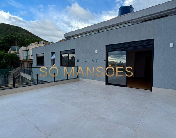 CASA DE ALTO PADRÃO À VENDA NO BURITIS EM CONDOMÍNIO FECHADO COM VISTA DEFINITIVA