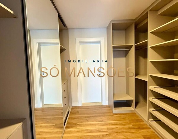 CASA DE ALTO PADRÃO À VENDA NO BURITIS EM CONDOMÍNIO FECHADO COM VISTA DEFINITIVA