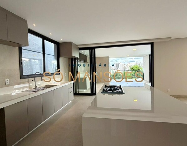 CASA DE ALTO PADRÃO À VENDA NO BURITIS EM CONDOMÍNIO FECHADO COM VISTA DEFINITIVA