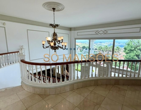 Casa em Terreno Privilegiado de 705 m² à Venda com 3 Suítes e Vista Definitiva no Vila Castela, Nova Lima - MG