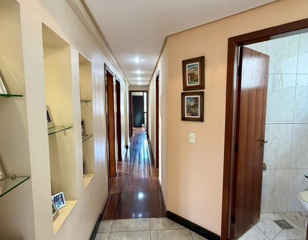 APARTAMENTO DE 146 M² À VENDA NO CORAÇÃO EUCARÍSTICO COM VARANDA E 3 VAGAS.