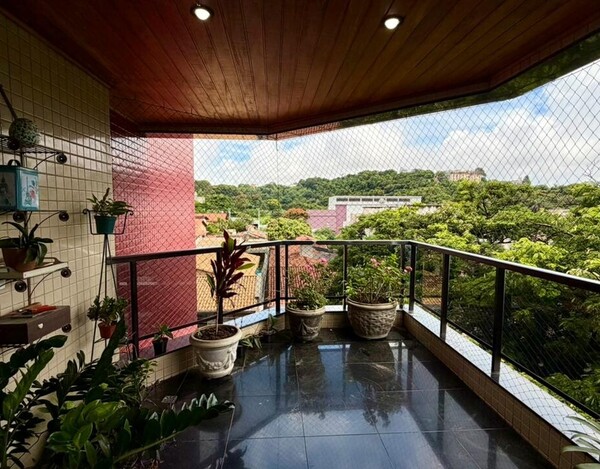 APARTAMENTO DE 146 M² À VENDA NO CORAÇÃO EUCARÍSTICO COM VARANDA E 3 VAGAS.