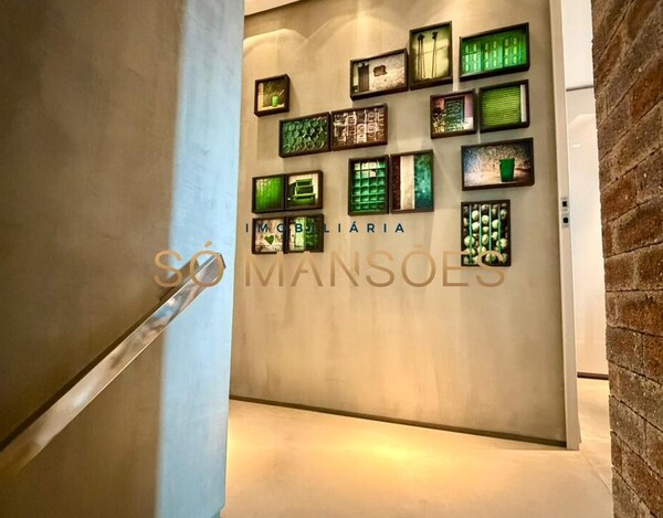 APARTAMENTO DUPLEX IMPECÁVEL COM PROJETO ASSINADO POR ELIANE PINHEIRO E VISTA DESLUMBRANTE.