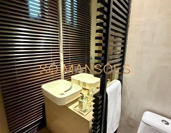 APARTAMENTO DUPLEX IMPECÁVEL COM PROJETO ASSINADO POR ELIANE PINHEIRO E VISTA DESLUMBRANTE.