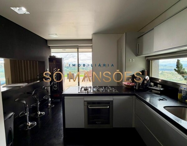 CASA DE 487 M² À VENDA NO VILA ALPINA COM VISTA DEFINITIVA.