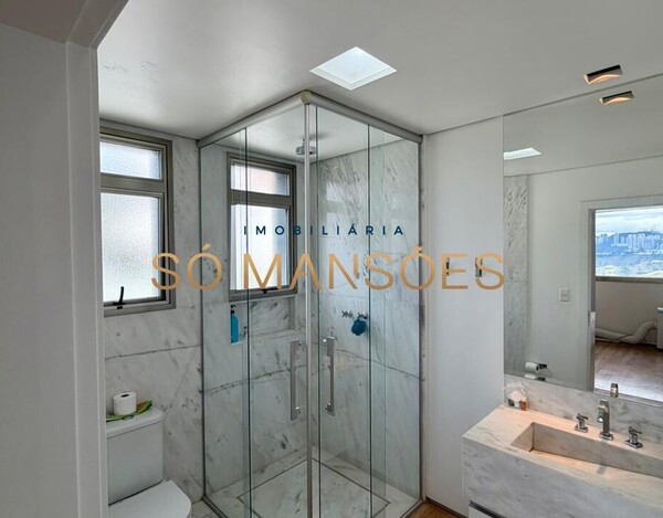 CASA DE 487 M² À VENDA NO VILA ALPINA COM VISTA DEFINITIVA.