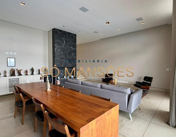 CASA DE 487 M² À VENDA NO VILA ALPINA COM VISTA DEFINITIVA.