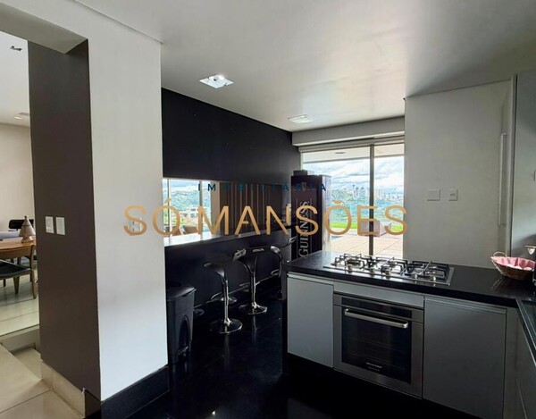 CASA DE 487 M² À VENDA NO VILA ALPINA COM VISTA DEFINITIVA.