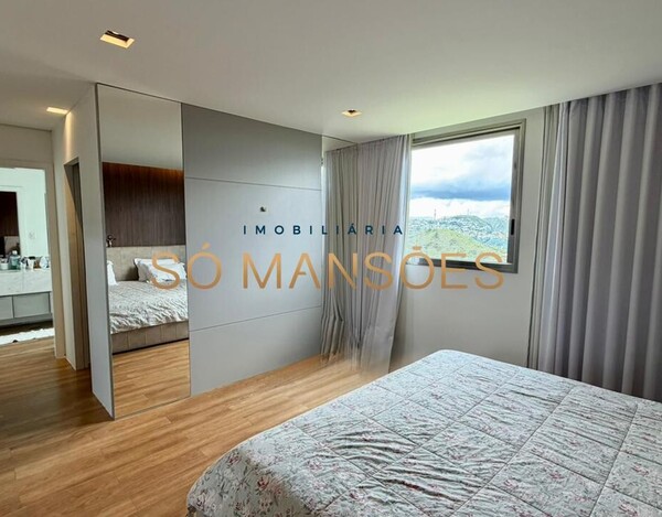 CASA DE 487 M² À VENDA NO VILA ALPINA COM VISTA DEFINITIVA.