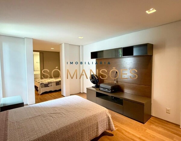 CASA DE 487 M² À VENDA NO VILA ALPINA COM VISTA DEFINITIVA.