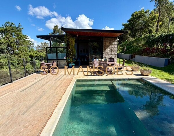 CASA DE 400 M² À VENDA NO CONDOMÍNIO BOSQUE DA RIBEIRA.