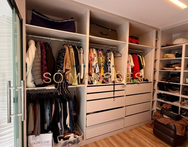 CASA DE 400 M² À VENDA NO CONDOMÍNIO BOSQUE DA RIBEIRA.