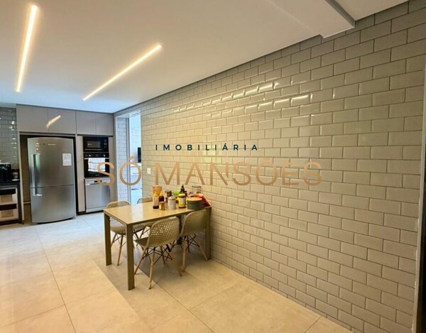 CASA DE 400 M² À VENDA NO CONDOMÍNIO BOSQUE DA RIBEIRA.