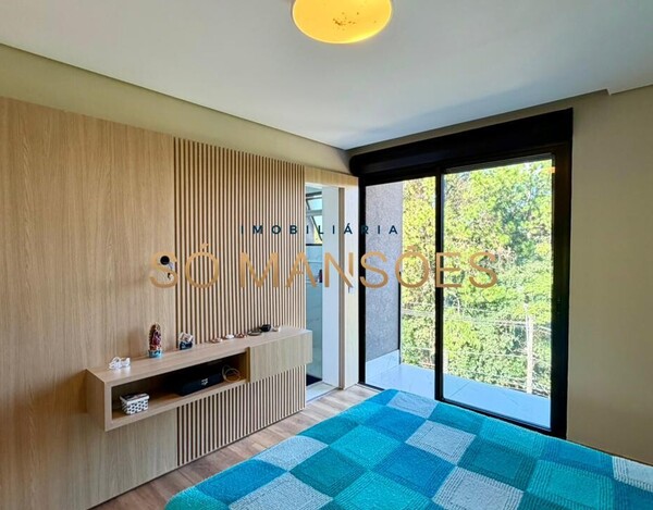 CASA DE 400 M² À VENDA NO CONDOMÍNIO BOSQUE DA RIBEIRA.