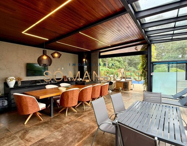 CASA DE 400 M² À VENDA NO CONDOMÍNIO BOSQUE DA RIBEIRA.