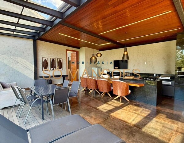 CASA DE 400 M² À VENDA NO CONDOMÍNIO BOSQUE DA RIBEIRA.