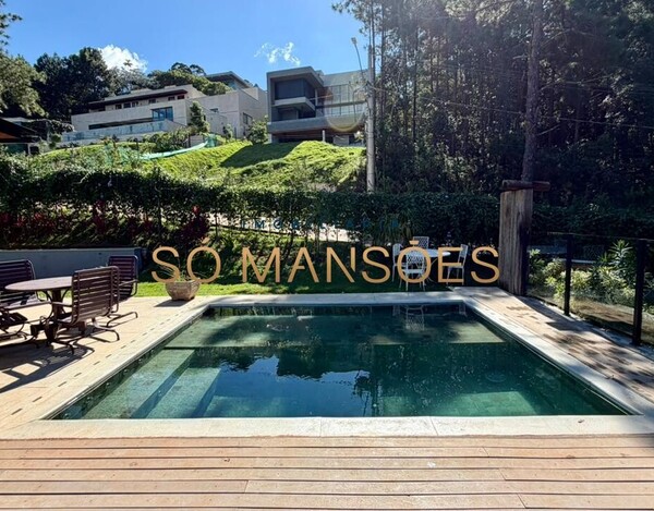 CASA DE 400 M² À VENDA NO CONDOMÍNIO BOSQUE DA RIBEIRA.