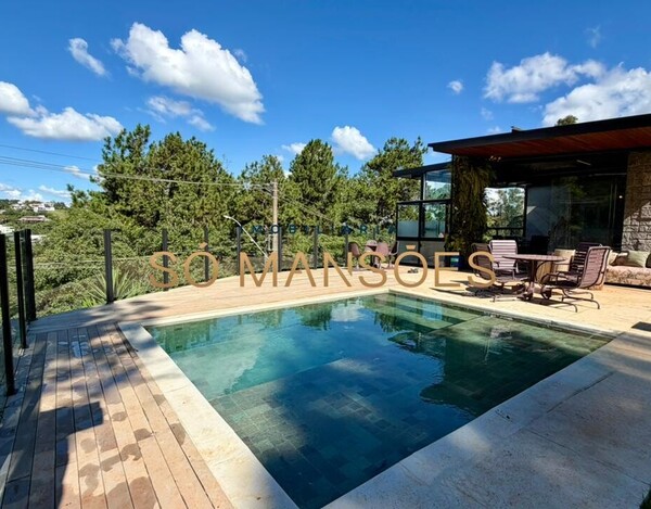 CASA DE 400 M² À VENDA NO CONDOMÍNIO BOSQUE DA RIBEIRA.