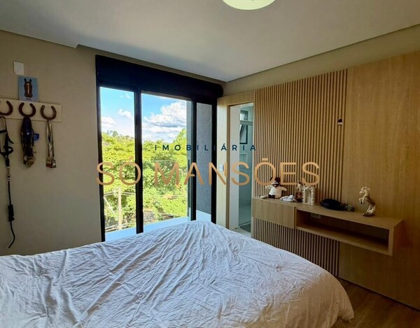 CASA DE 400 M² À VENDA NO CONDOMÍNIO BOSQUE DA RIBEIRA.