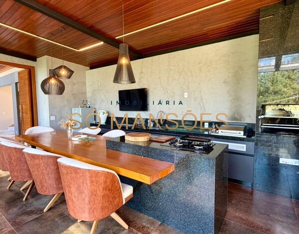 CASA DE 400 M² À VENDA NO CONDOMÍNIO BOSQUE DA RIBEIRA.