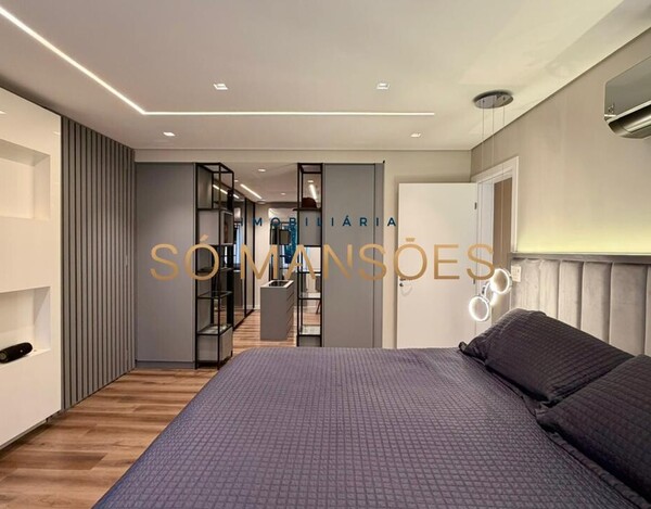 CASA MOBILIADA DE 358 M² À VENDA EM CONDOMÍNIO FECHADO DENTRO DE BH.