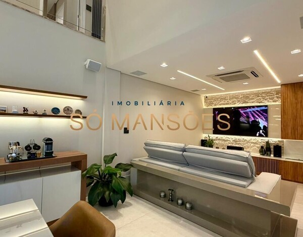 CASA MOBILIADA DE 358 M² À VENDA EM CONDOMÍNIO FECHADO DENTRO DE BH.