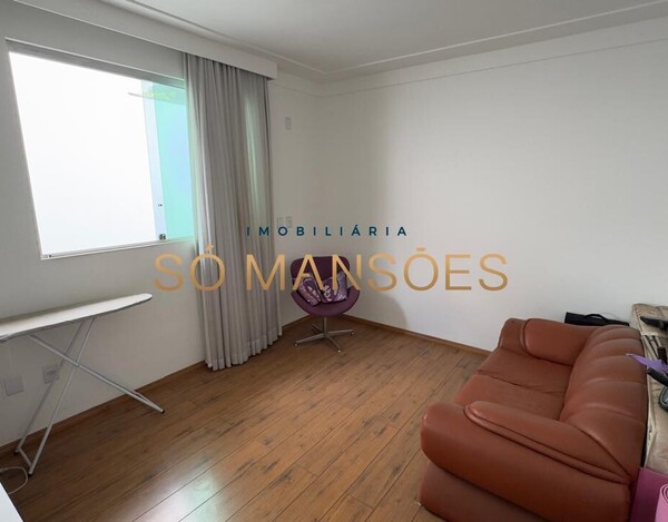 CASA À VENDA NO CONDOMÍNIO FAZENDA DA SERRA NA PAMPULHA.