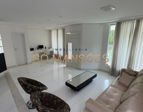 CASA À VENDA NO CONDOMÍNIO FAZENDA DA SERRA NA PAMPULHA.