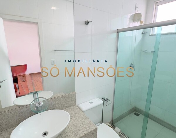 CASA À VENDA NO CONDOMÍNIO FAZENDA DA SERRA NA PAMPULHA.