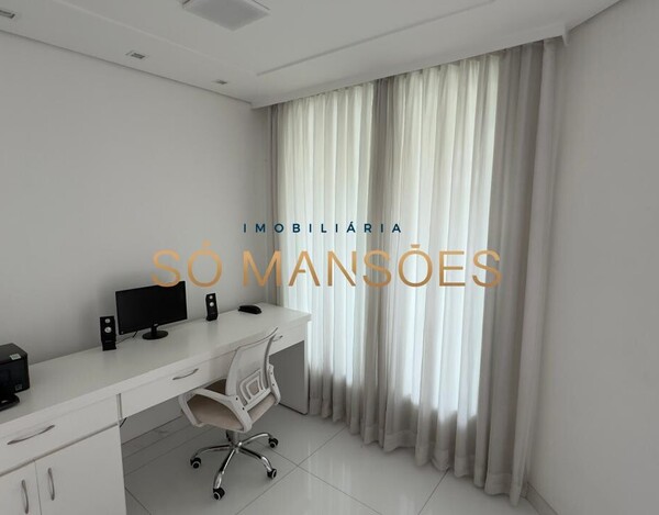 CASA À VENDA NO CONDOMÍNIO FAZENDA DA SERRA NA PAMPULHA.