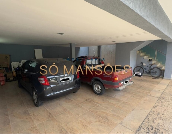 Casa de Alto Padrão de 371 m² à Venda com 3 Suítes e Espaço Gourmet no Condomínio Fazendas da Serra, Belo Horizonte - MG