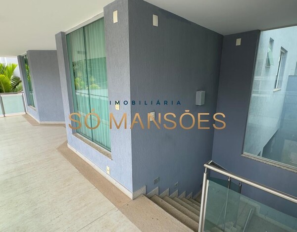 CASA À VENDA NO CONDOMÍNIO FAZENDA DA SERRA NA PAMPULHA.