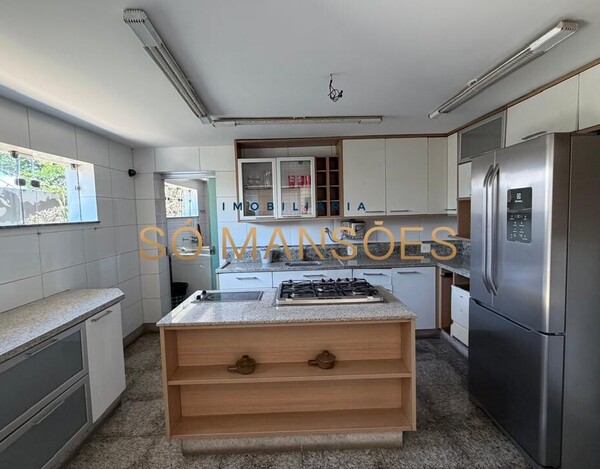 CASA DE 316m² À VENDA NO CONDOMÍNIO VILLAGE TERRASSE.