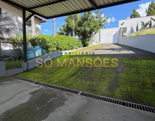 CASA DE 316m² À VENDA NO CONDOMÍNIO VILLAGE TERRASSE.