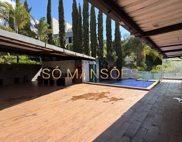 CASA DE 316m² À VENDA NO CONDOMÍNIO VILLAGE TERRASSE.