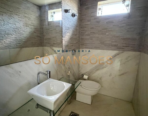 CASA DE 316m² À VENDA NO CONDOMÍNIO VILLAGE TERRASSE.