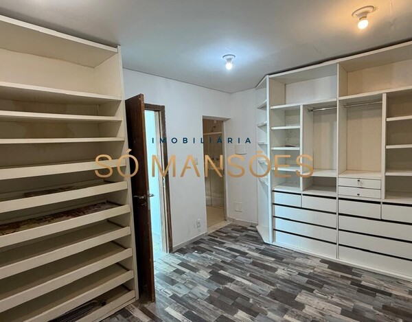 CASA DE 316m² À VENDA NO CONDOMÍNIO VILLAGE TERRASSE.