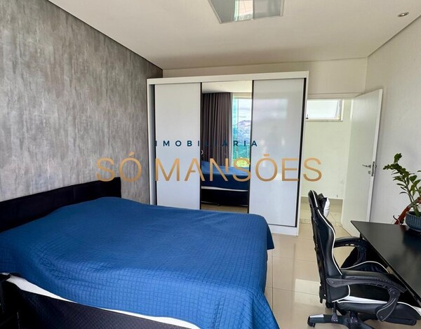 CASA DE 331M² À VENDA NO CONDOMÍNIO MIRANTE DA MATA.