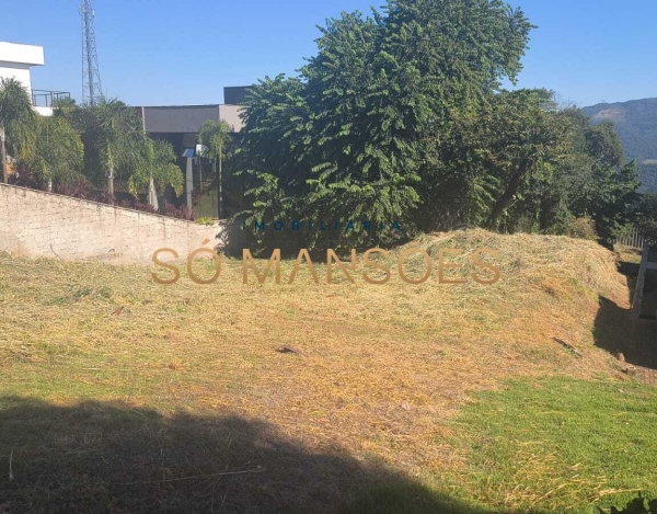 LOTE DE 1.167 M² À VENDA NO CONDOMÍNIO QUINTAS DO SOL – TOPOGRAFIA PLANA E ALTO POTENCIAL CONSTRUTIVO.