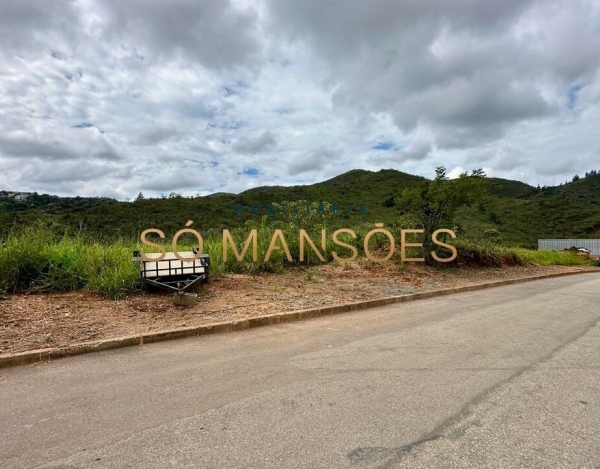 Lote de 1.293 m² à Venda com Vista Definitiva no Vila Del Rey, Nova Lima - MG