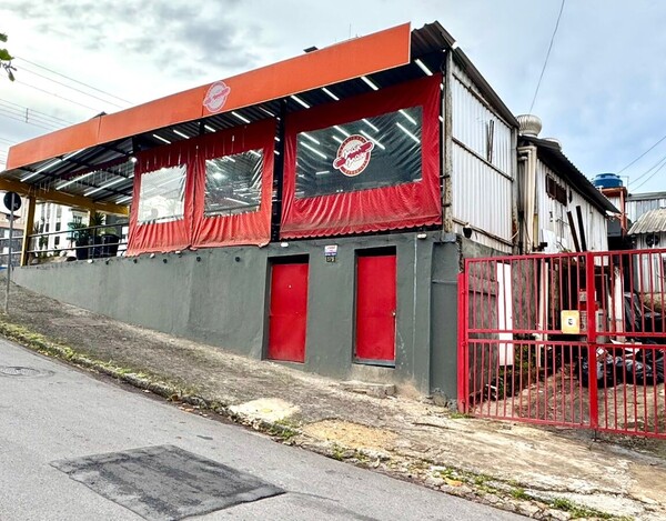 LOTE DE ESQUINA À VENDA NA AVENIDA CRISTIANO MACHADO – BAIRRO SAGRADA FAMÍLIA